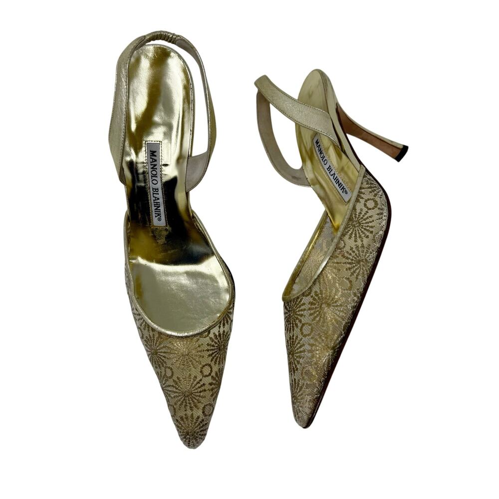 Manolo Blahnik Carolyn Gold Lace Slingback Heels Floral Mesh Pumps 39.5